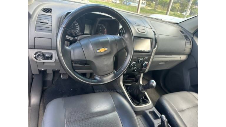 CHEVROLET - S10 - 2013/2013 - Cinza - R$ 88.000,00