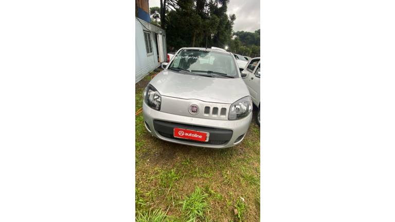 FIAT - UNO - 2013/2013 - Prata - R$ 35.900,00