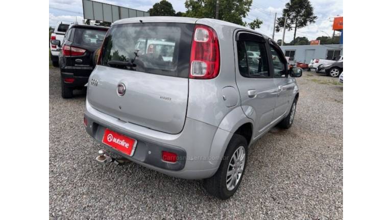 FIAT - UNO - 2013/2013 - Prata - R$ 34.000,00