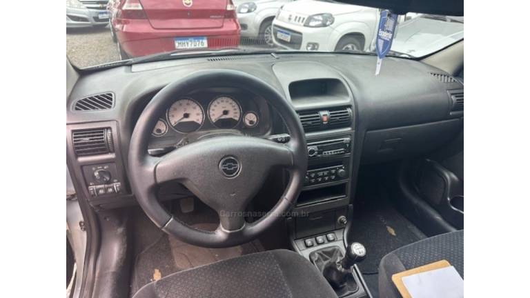 CHEVROLET - ASTRA - 2009/2010 - Prata - R$ 39.900,00