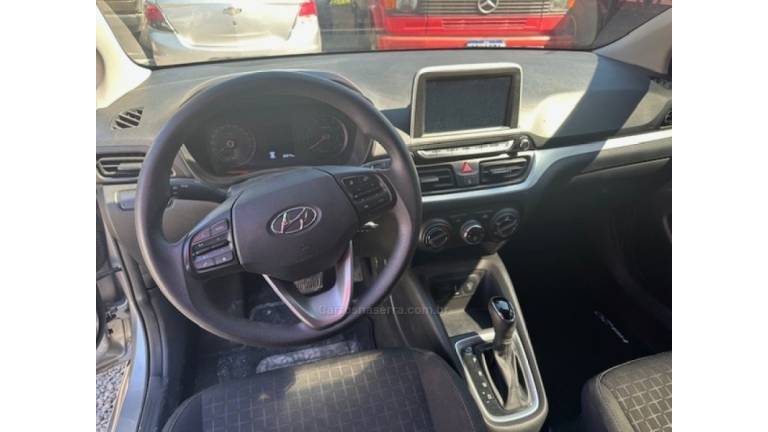 HYUNDAI - HB20 - 2022/2023 - Prata - R$ 80.000,00