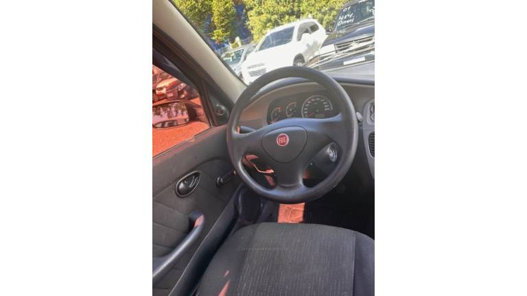 FIAT - SIENA - 2010/2011 - Preta - R$ 28.000,00