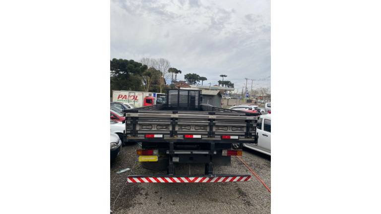 MERCEDES-BENZ - ATEGO 2426 - 2014/2014 - Branca - R$ 295.000,00