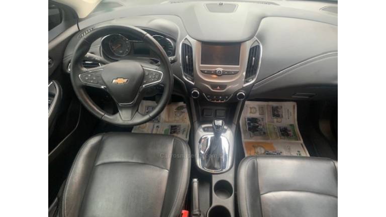 CHEVROLET - CRUZE - 2017/2017 - Preta - R$ 87.000,00