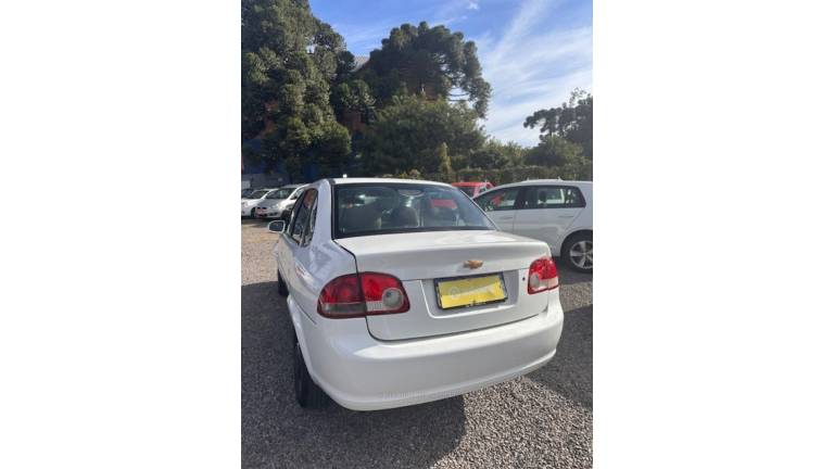 CHEVROLET - CLASSIC - 2011/2011 - Branca - R$ 25.000,00